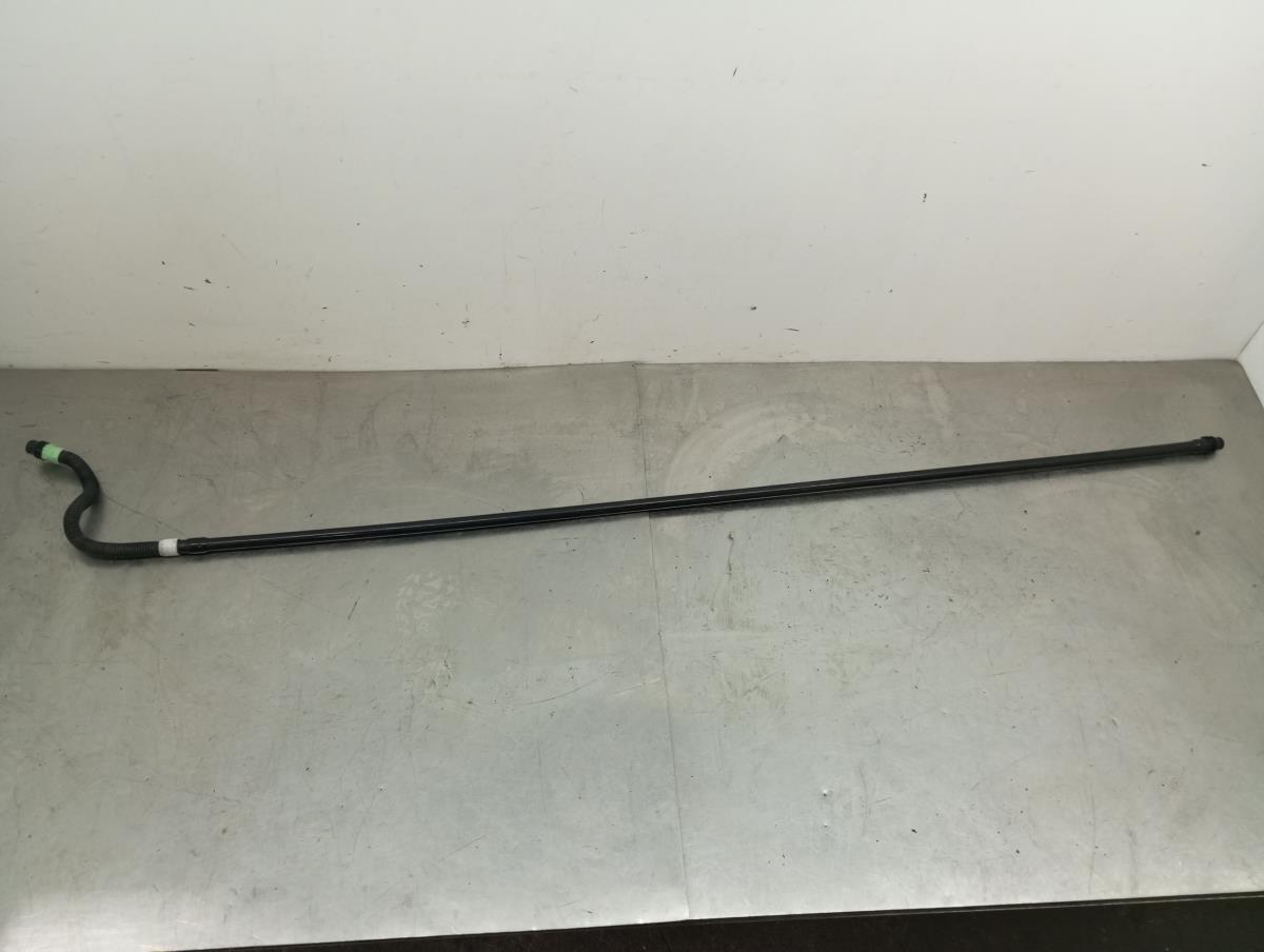 Tuyau/ Durite d'eau TESLA Model 3 (5YJ3) Imagem-1