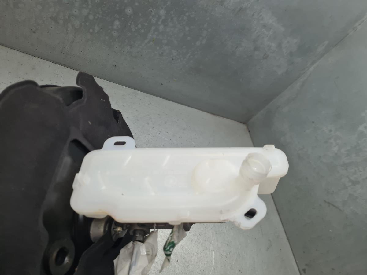 Central brake pump RENAULT Kangoo III Imagem-1