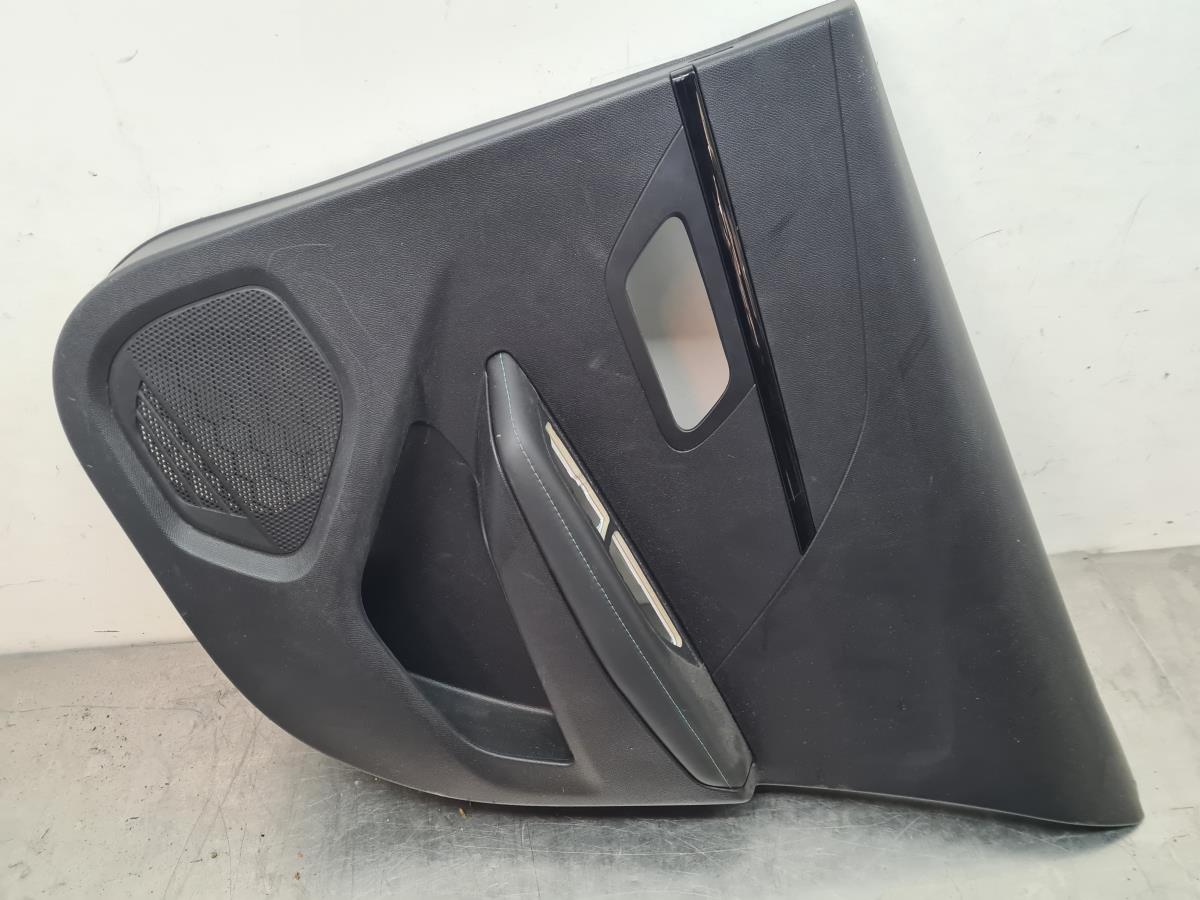 Forra porta / quartela trás direita PEUGEOT 208 II