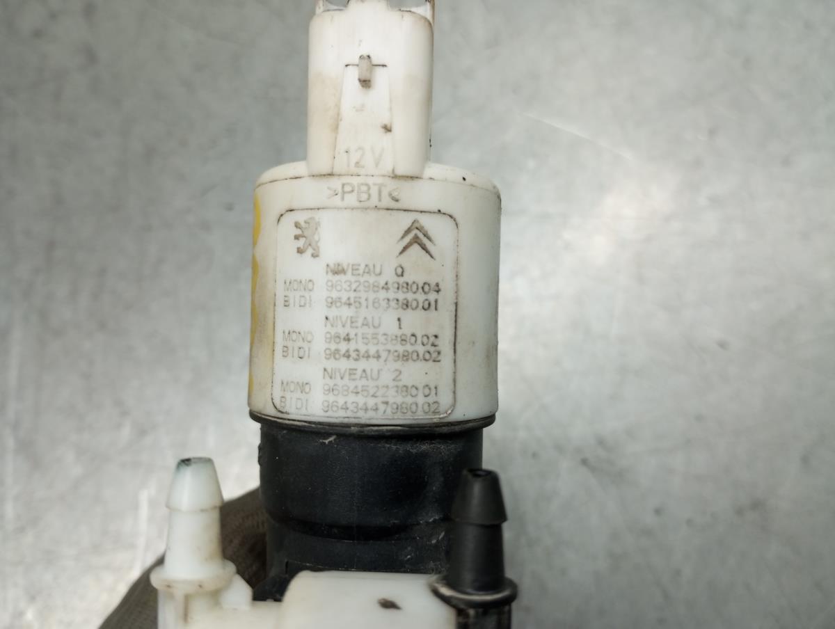 Windscreen/windshield washer pump  PEUGEOT 308 II Imagem-4