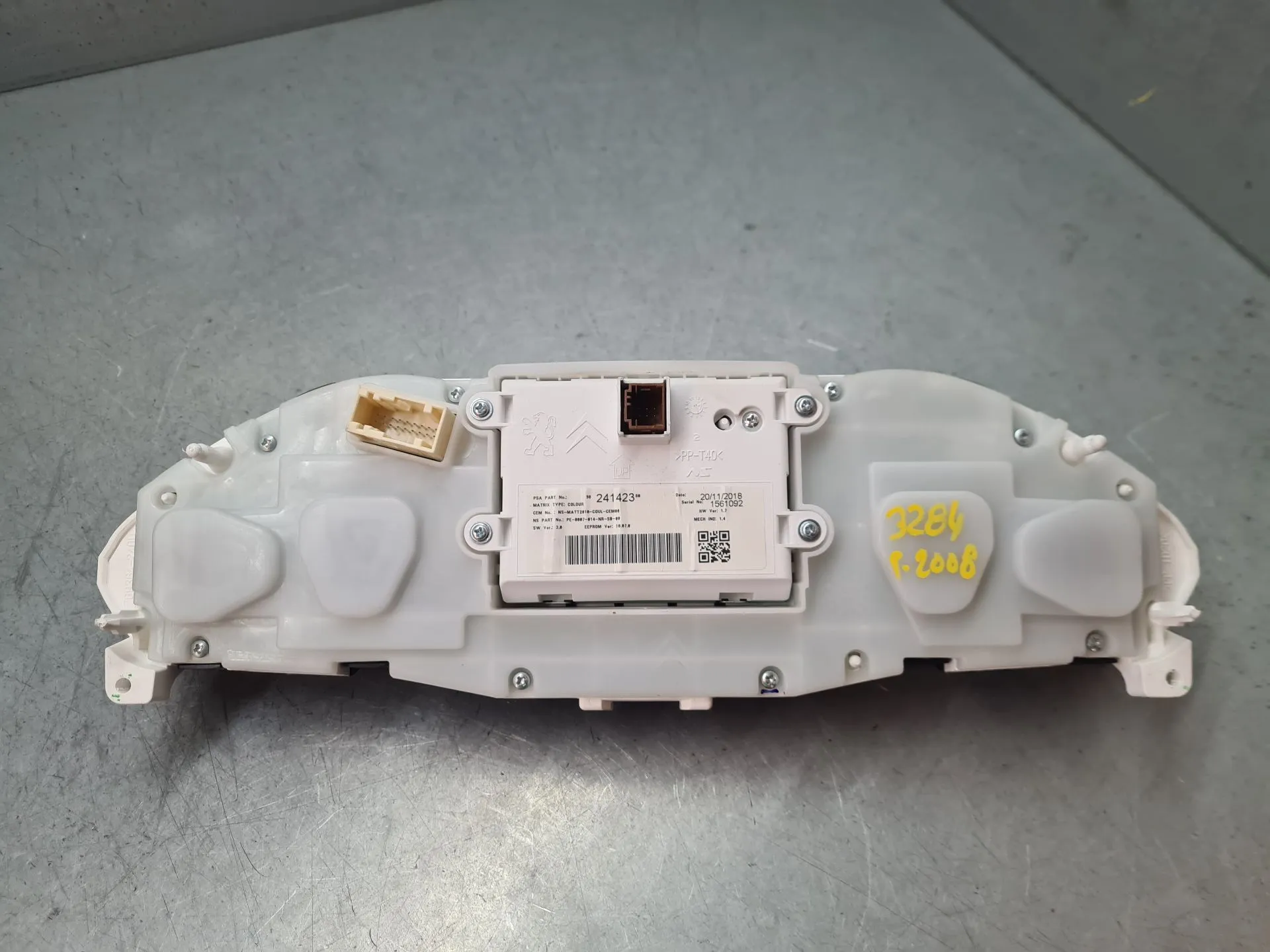 Quadrante / painel de instrumentos PEUGEOT 2008 I (CU_) Imagem-4