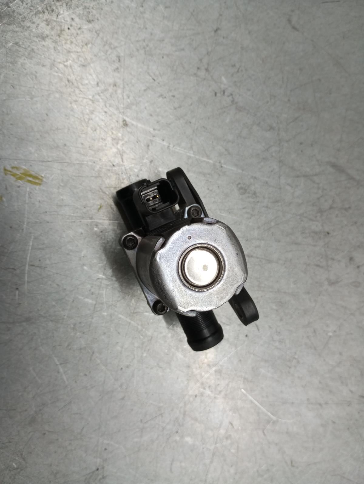 Bomba de agua RENAULT Kadjar (HA_, HL_) Imagem-2