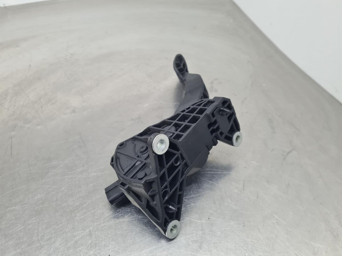 Pedal do acelerador TOYOTA Yaris (_P21_, _PA1_, _PH1_) Imagem-1