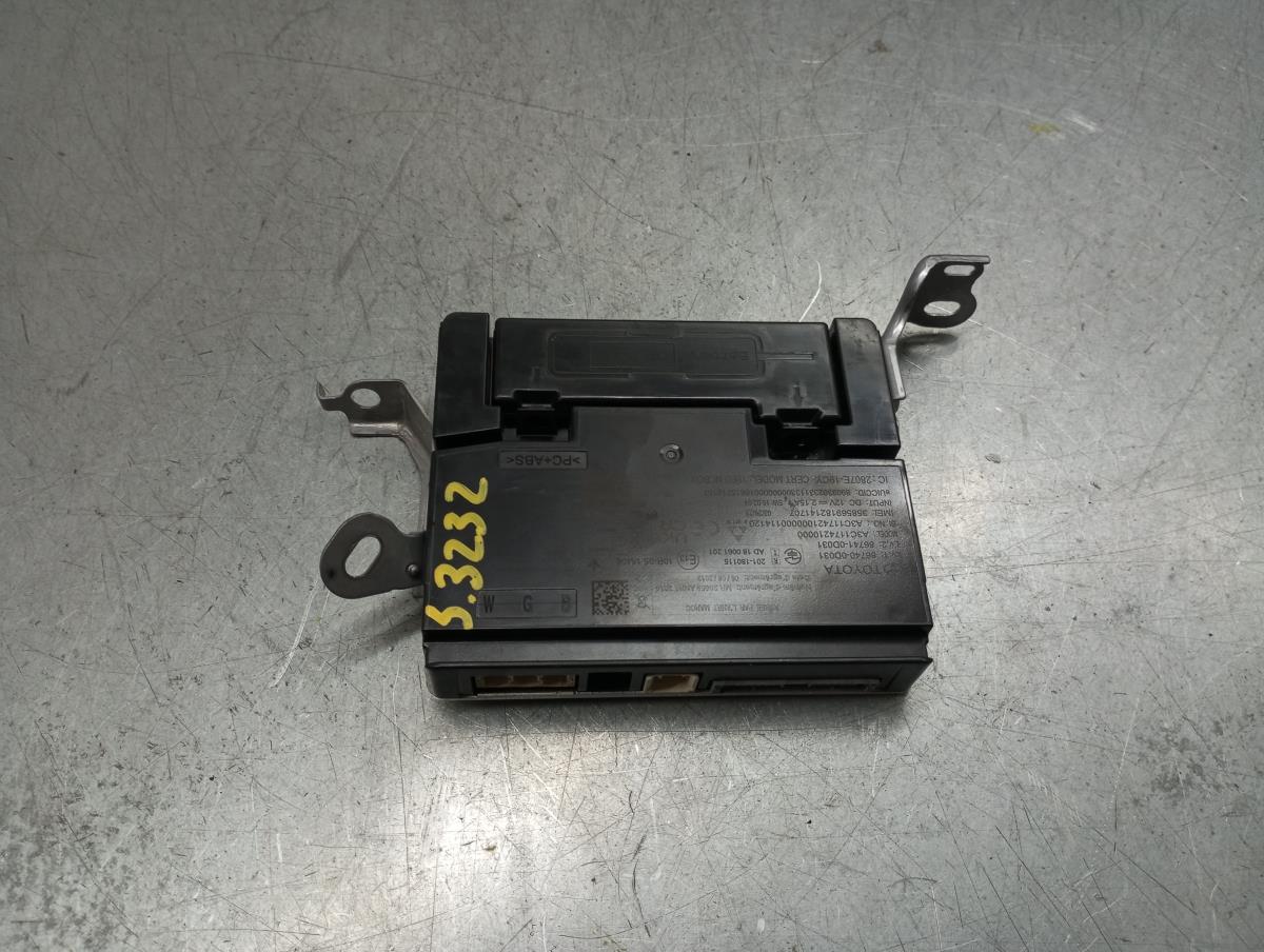 Module générique TOYOTA Yaris (_P21_, _PA1_, _PH1_)