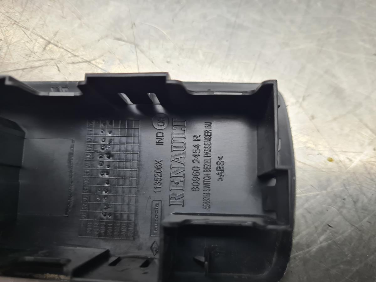 Mando / interruptor elevalunas delantero derecho RENAULT Captur (J5_) Imagem-3