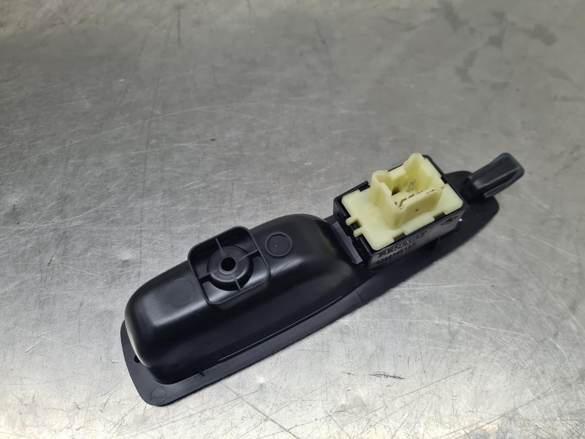 Comando / interruttore alzacristallo posteriore sinistro RENAULT Clio IV (BH_) Imagem-2
