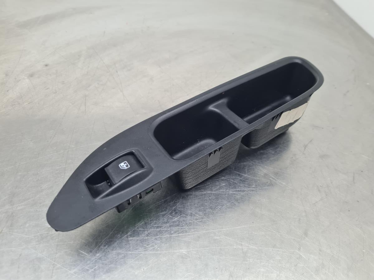 Mando / interruptor elevalunas delantero derecho FIAT Tipo Hatchback (357_)