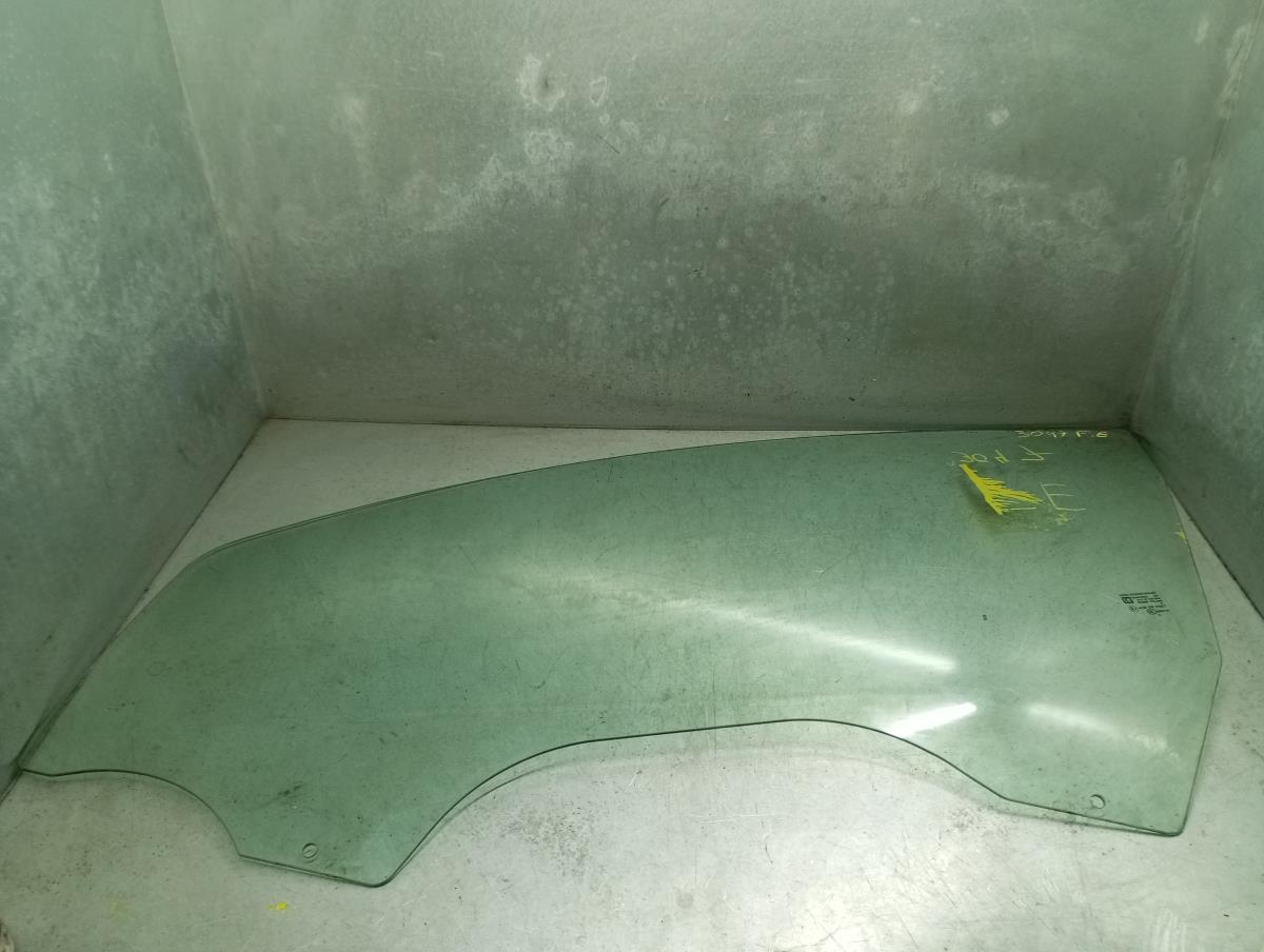Vidrio puerta Delantero Izquierdo OPEL Corsa E