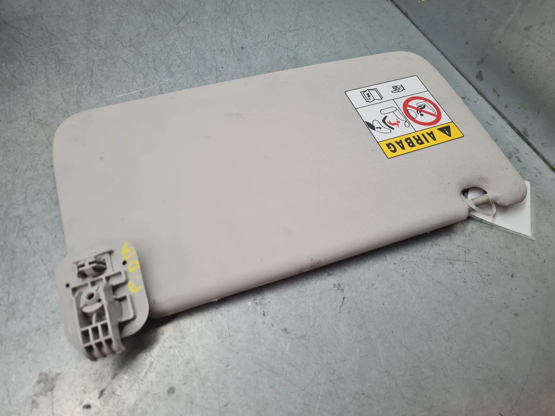 Parasol Derecho RENAULT Kangoo III Imagem-1