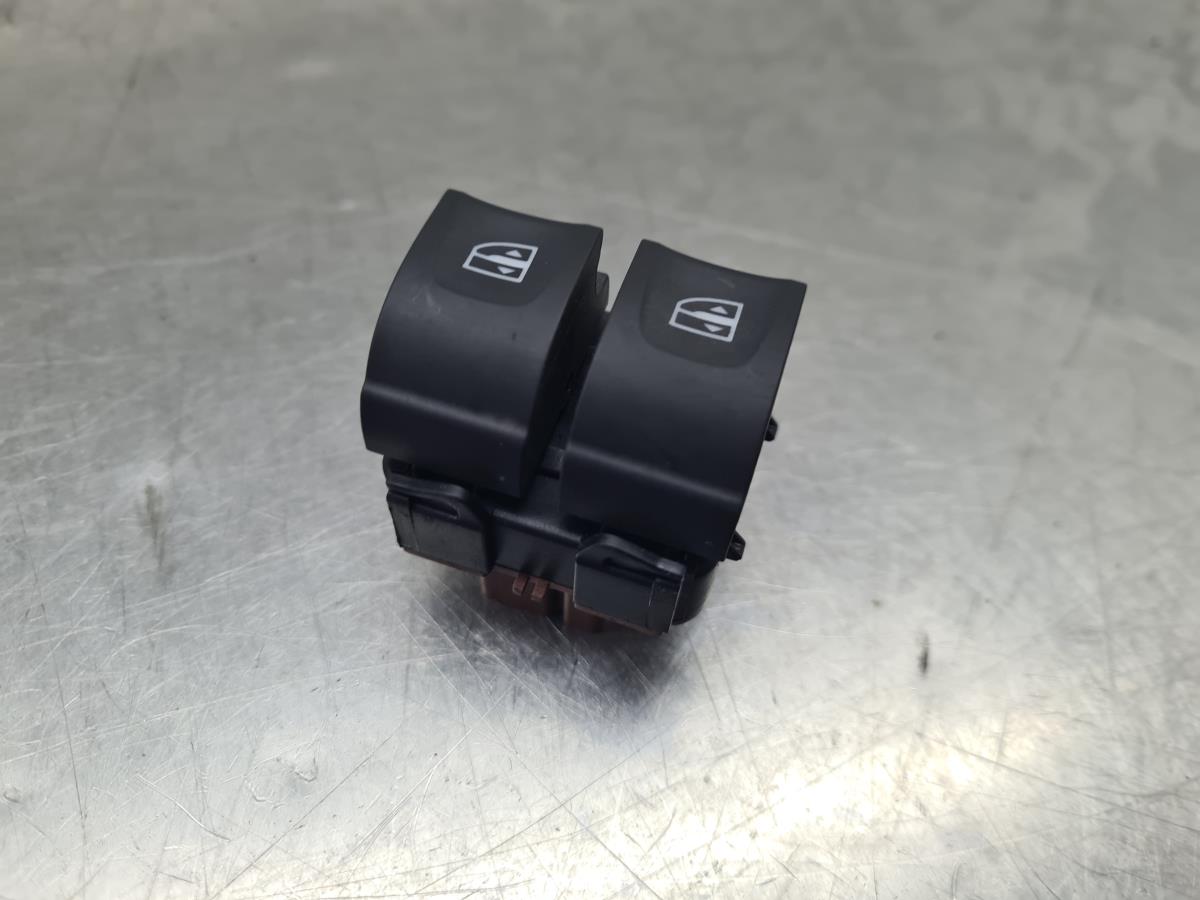 Comando / botão / interruptor vidros frente esquerdo RENAULT Clio IV (BH_)