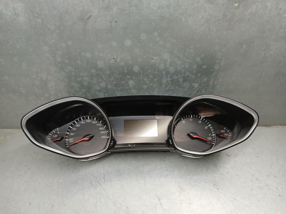 Instrument cluster PEUGEOT 308 II