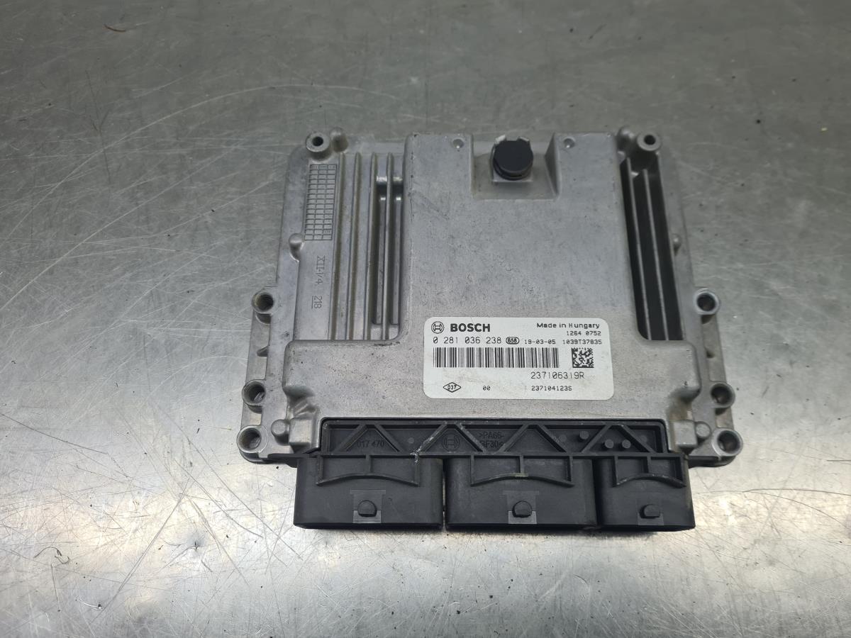 Centralina motor / ECU RENAULT Clio IV Grandtour (KH_) Imagem-1