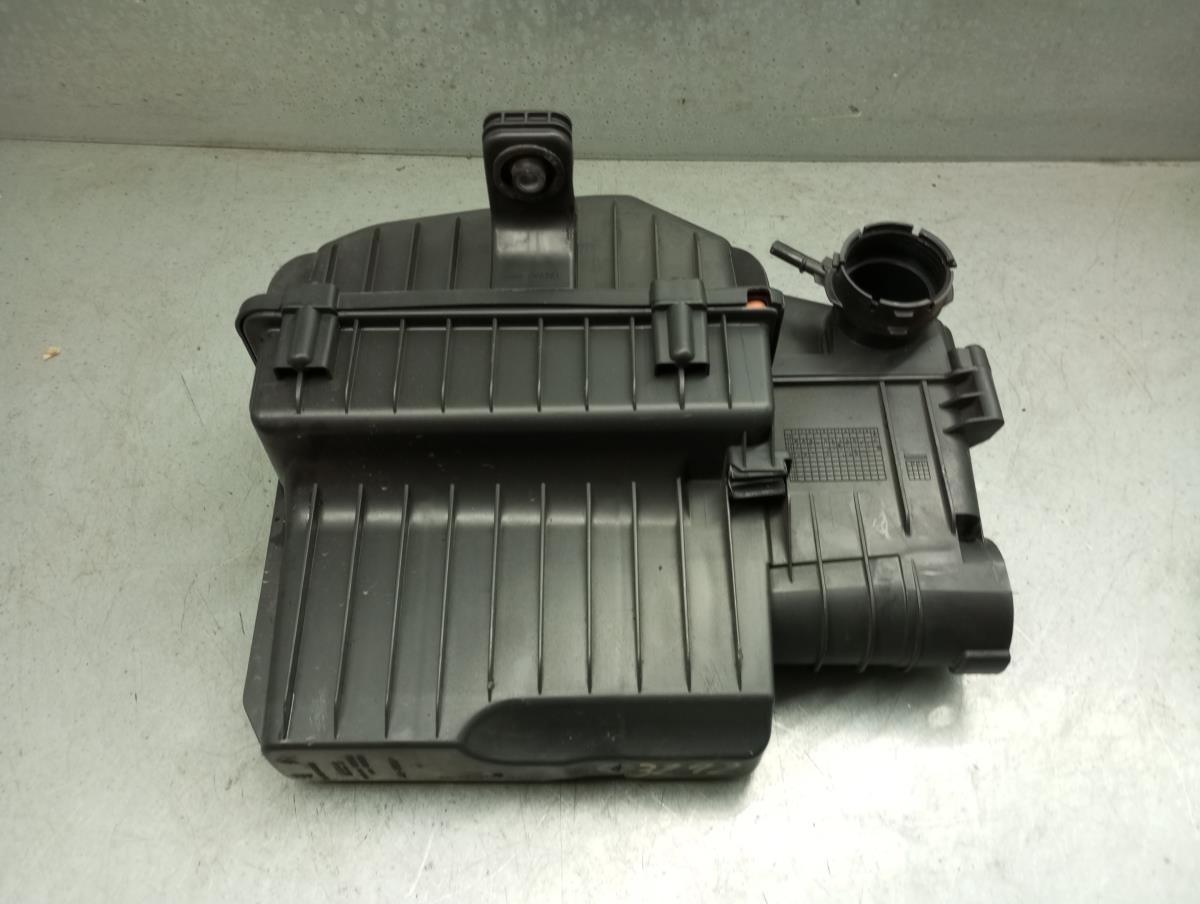 Air filter box PEUGEOT 2008 I (CU_)