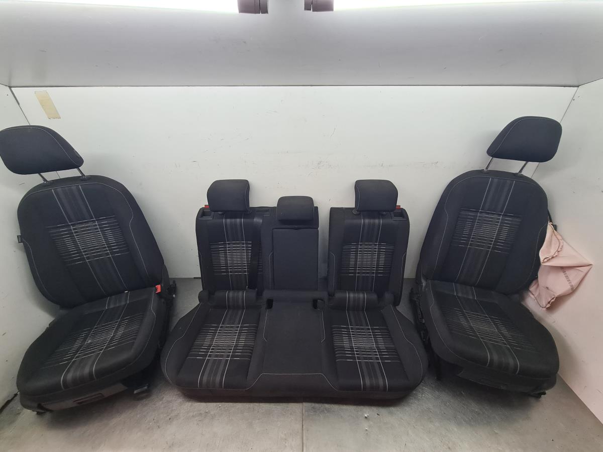 Ensemble sièges VOLKSWAGEN Golf VII (5G1, BQ1, BE1, BE2)