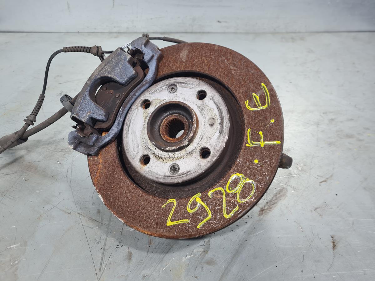 Mangueta delantera izquierda CITROËN C3 III (SX)