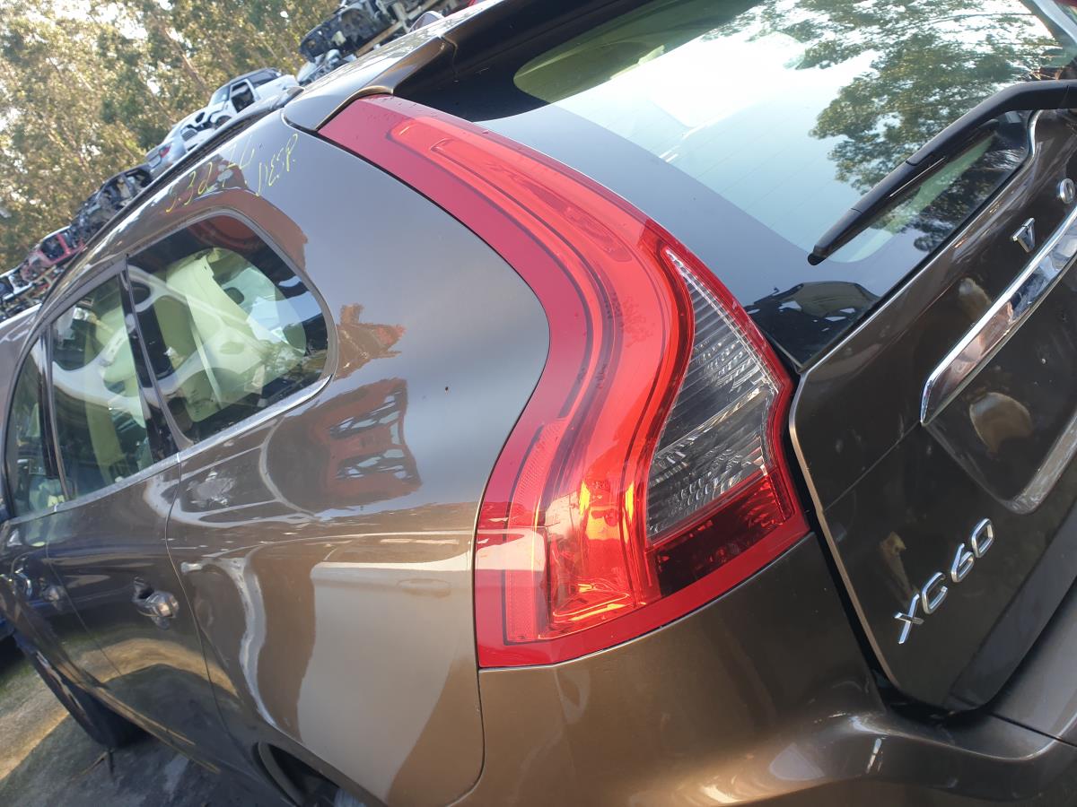 Feu arrière Gauche VOLVO XC60 I (156)