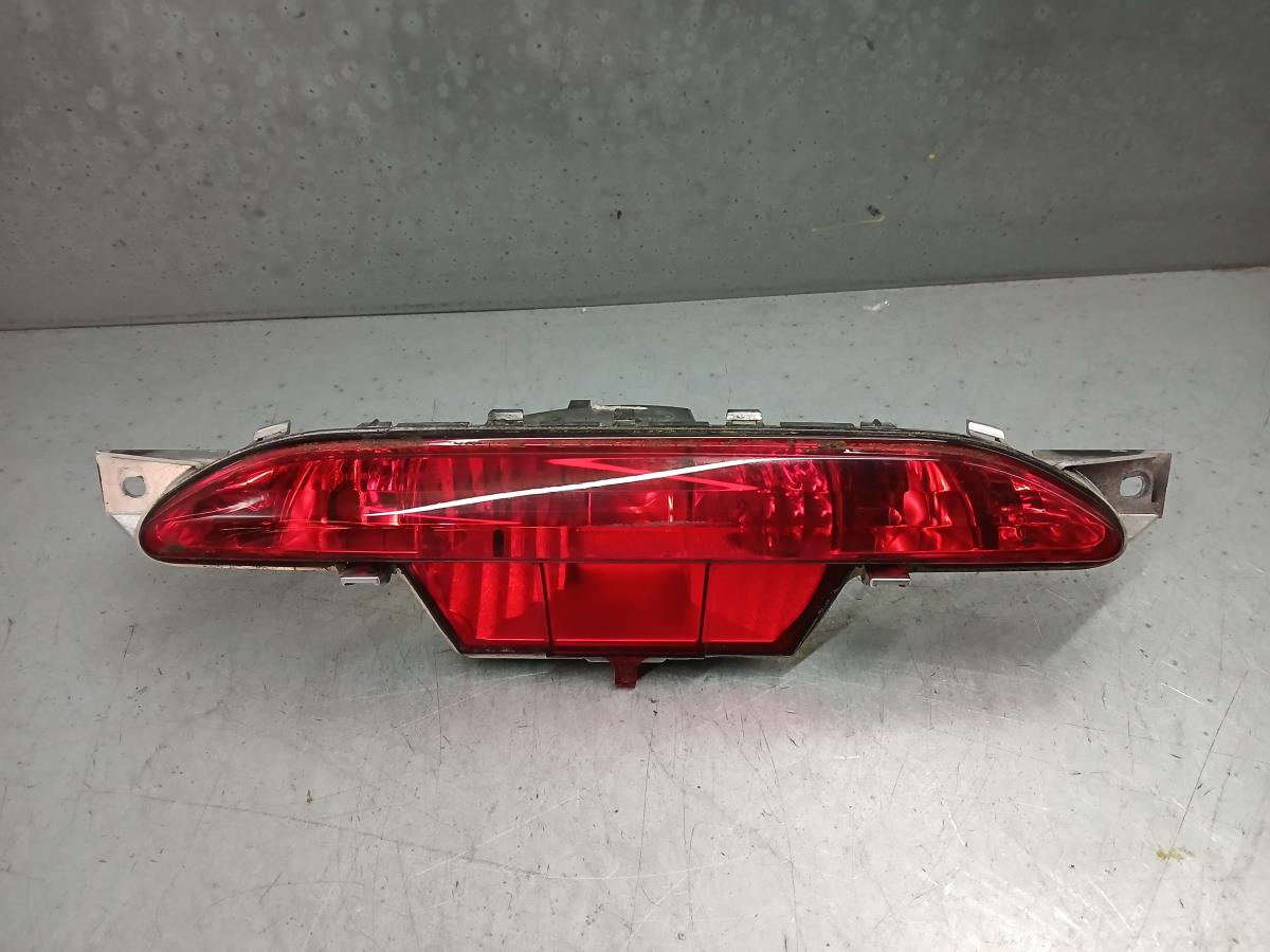Central fog light PEUGEOT 208