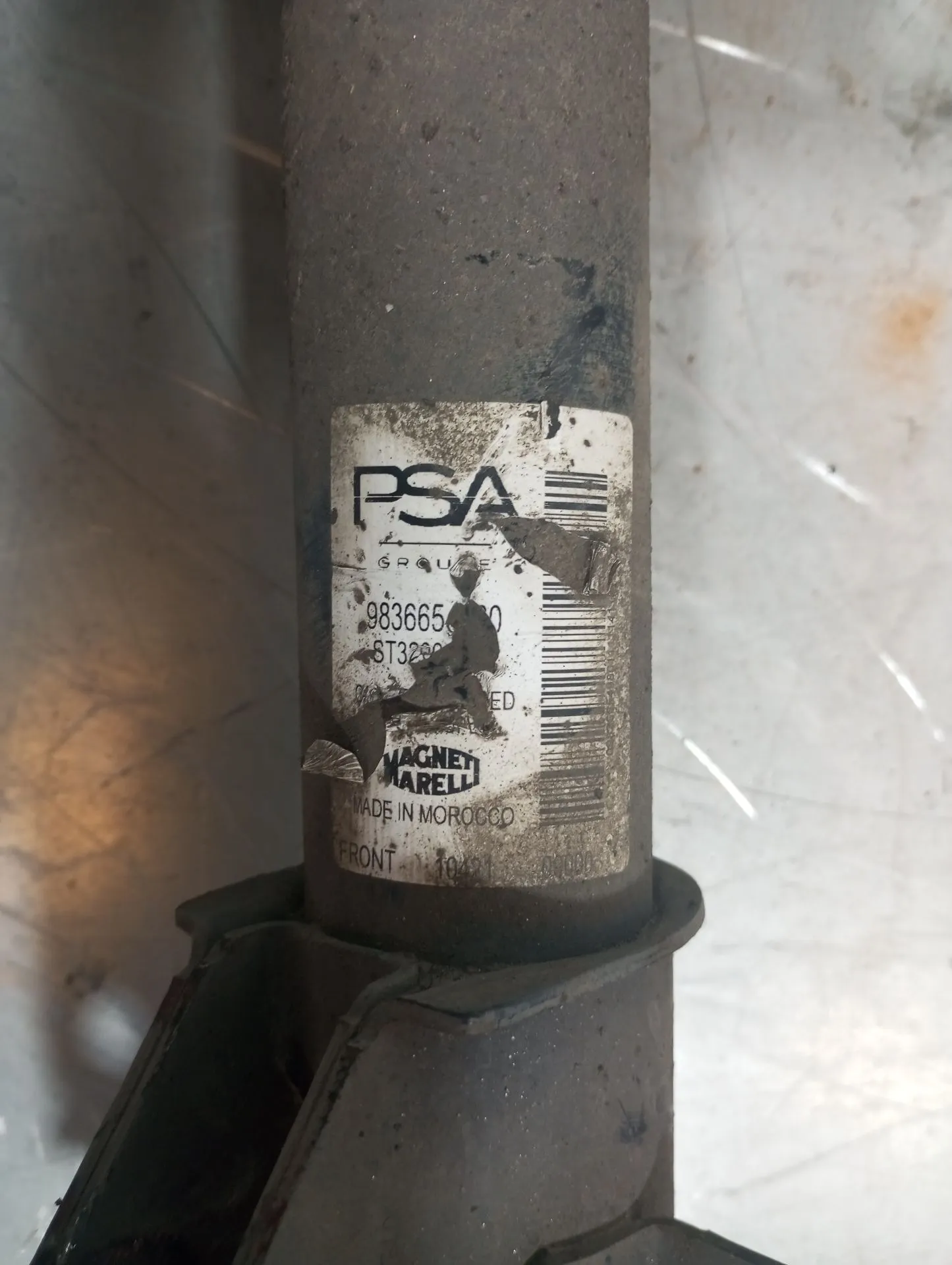 Amortecedor frente esquerdo PEUGEOT 2008 II (U_) Imagem-3