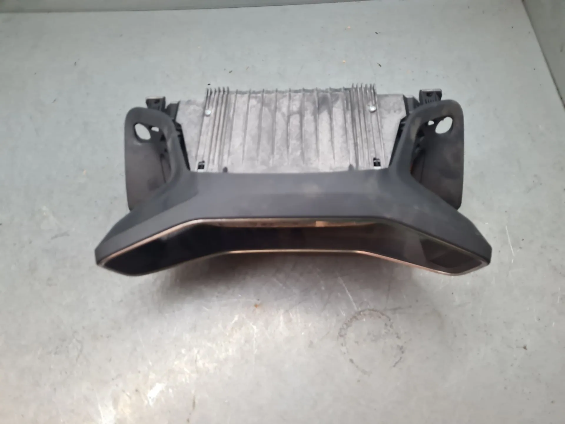 Quadrante / painel de instrumentos PEUGEOT 2008 II (U_) Imagem-1