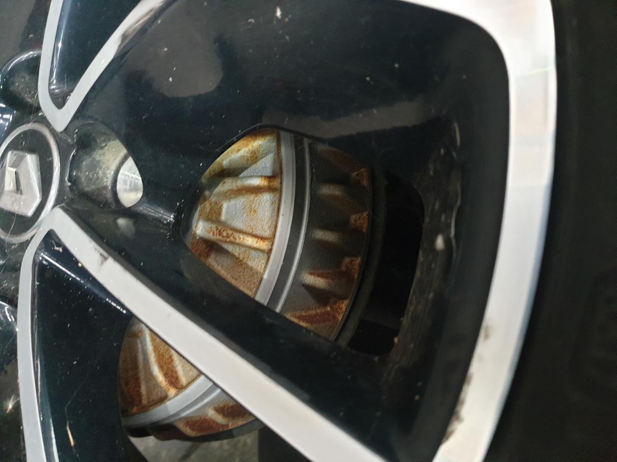 Essieu arrière à tambours RENAULT Zoe (BFM_)