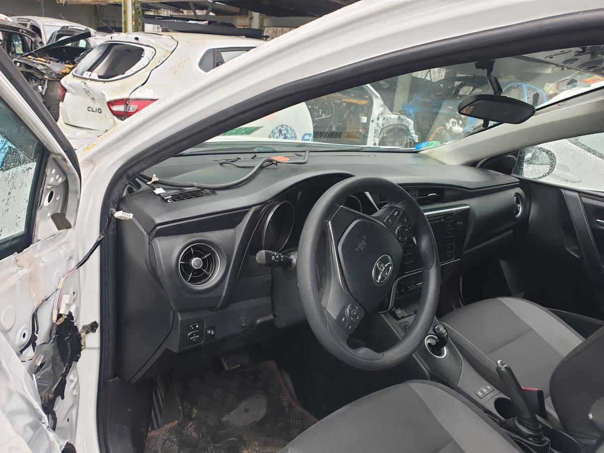 Kit airbag TOYOTA Auris Touring Sports (_E18_)