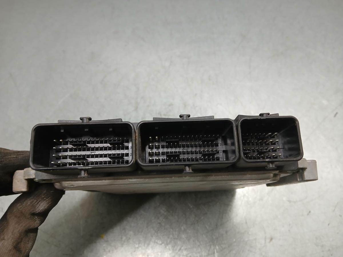 Centralina motor / ECU RENAULT Captur (J5_) Imagem-3