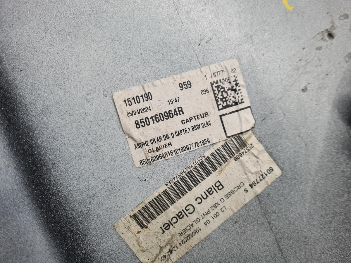 Right Rear bumper corner  RENAULT Trafic III Combi (JG_) Imagem-3