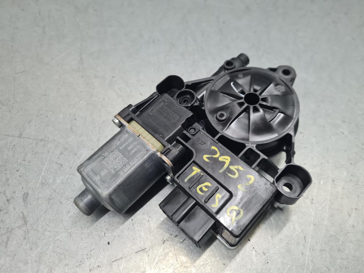 Motore alzacristallo posteriore sinistro VOLKSWAGEN Golf VII (5G1, BQ1, BE1, BE2)