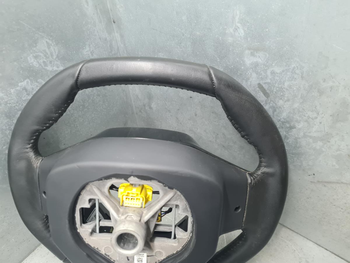 Volante de dirección PEUGEOT 208 II Imagem-8