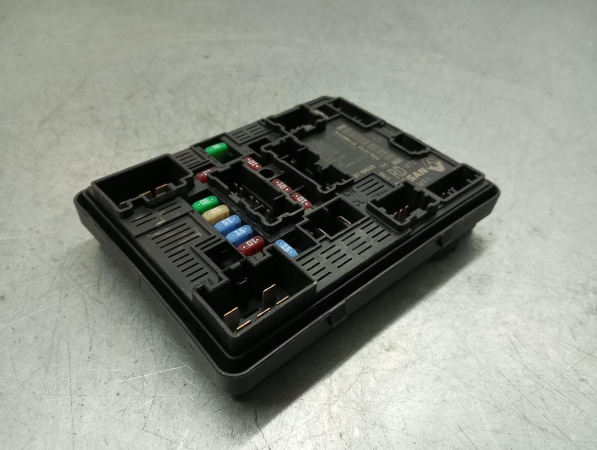 Caixa fusíveis / SAM / BSI DACIA Sandero III Imagem-2