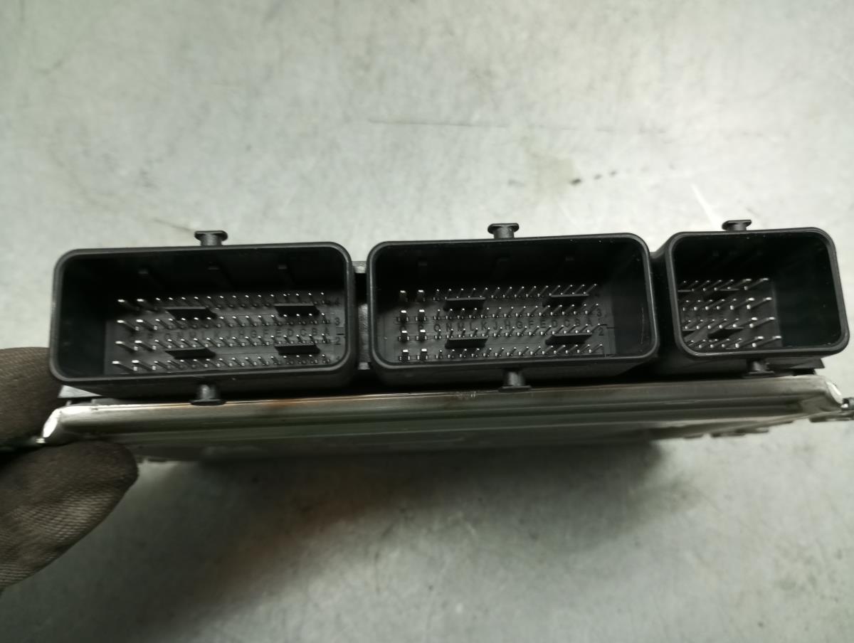 Centralina motor / ECU DACIA Sandero III Imagem-1