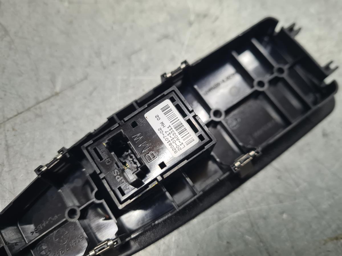 Mando / interruptor elevalunas delantero derecho BMW 1 (F20) Imagem-2