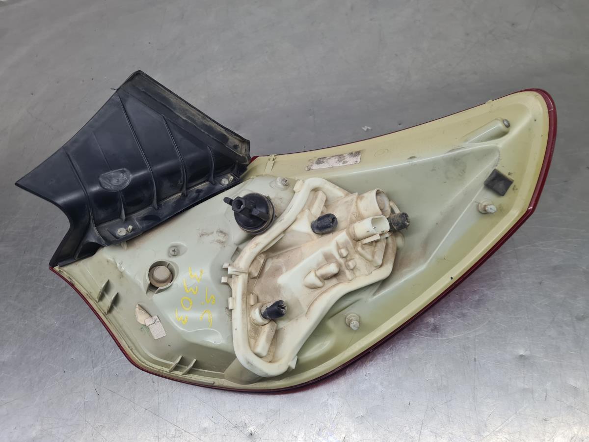 Feu arrière Gauche OPEL Astra J Imagem-3