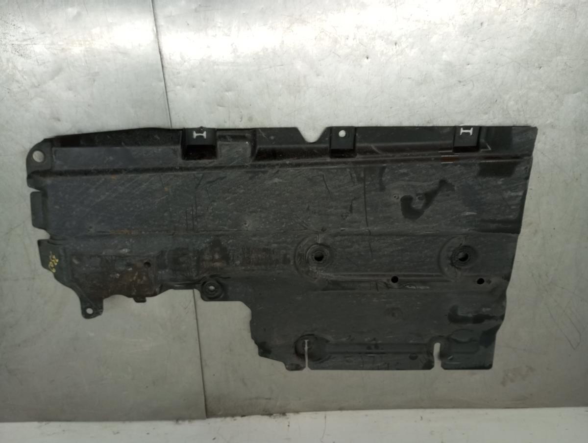 Blindagem inferior do motor DACIA Sandero III