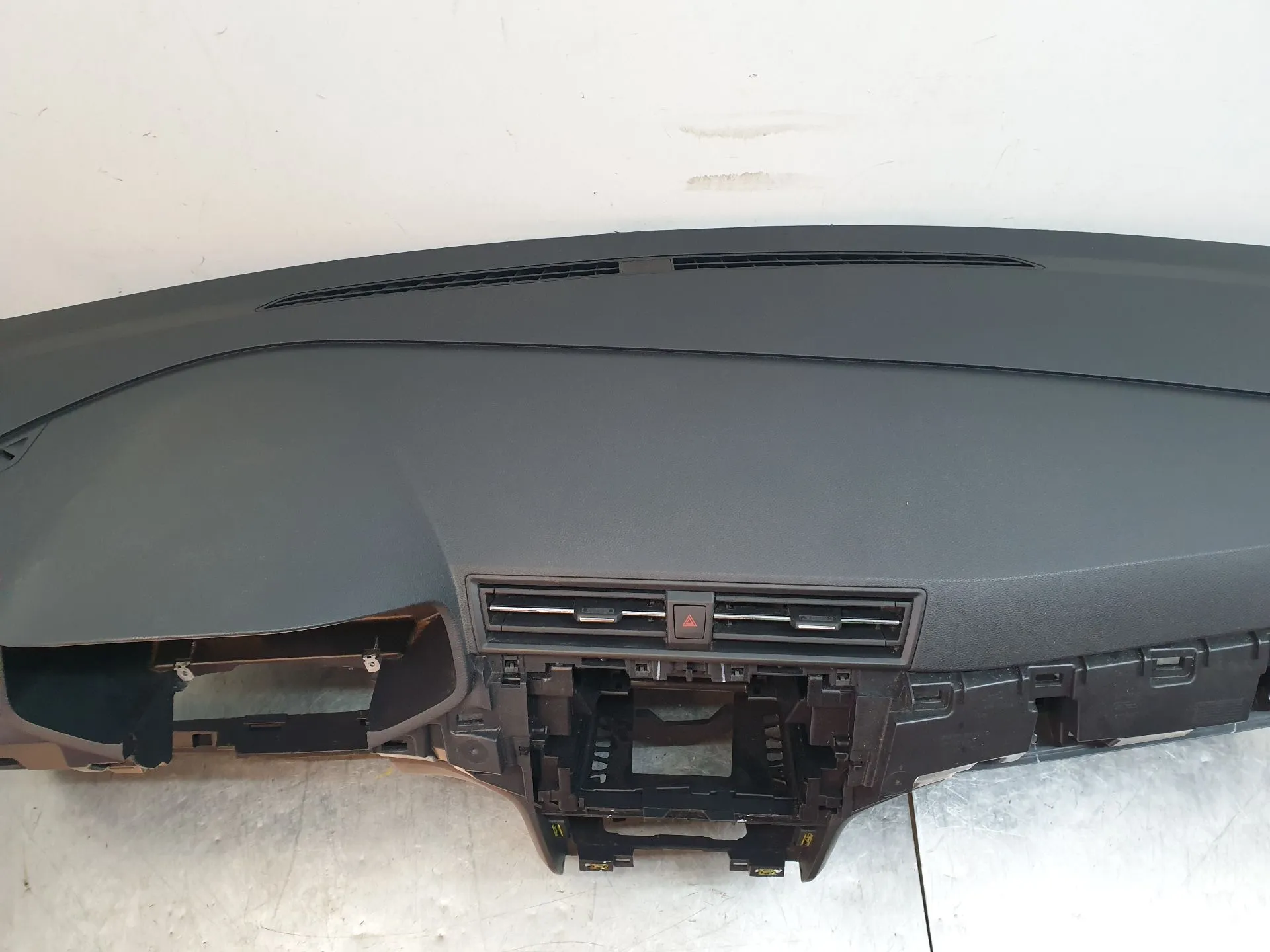 Tableau de bord SEAT Arona (KJ7) Imagem-1