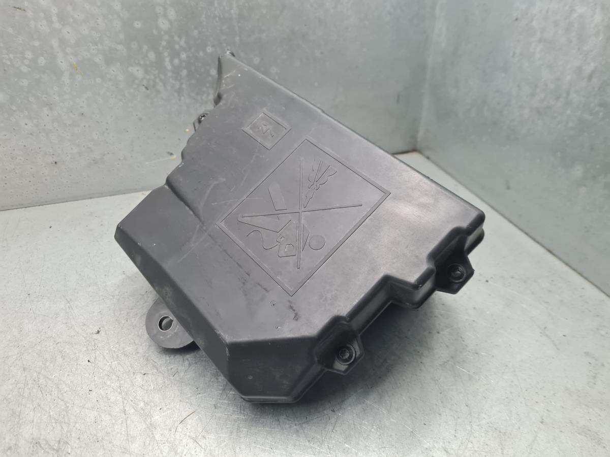 Caixa fusíveis / SAM / BSI DACIA Sandero III
