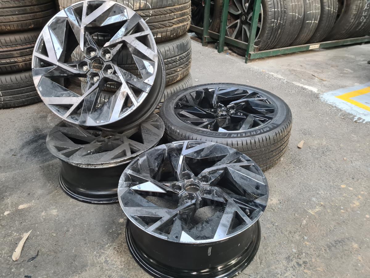 Set di cerchi RENAULT Captur II