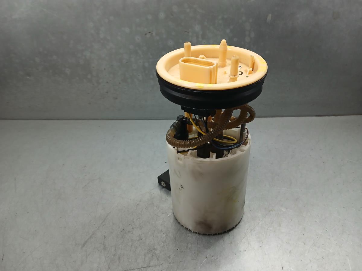 Bomba de combustível VOLKSWAGEN Polo (6R, 6C)