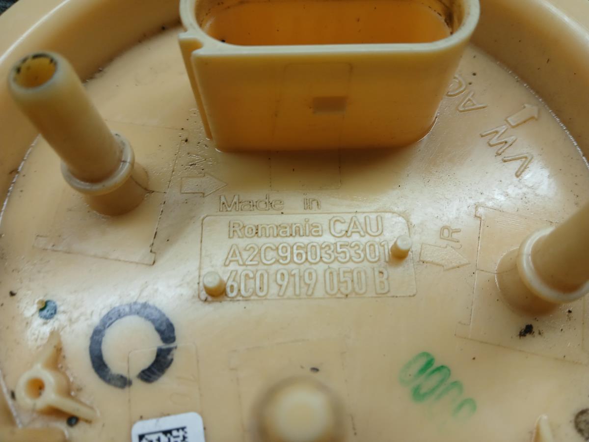 Bomba de combustível VOLKSWAGEN Polo (6R, 6C) Imagem-3