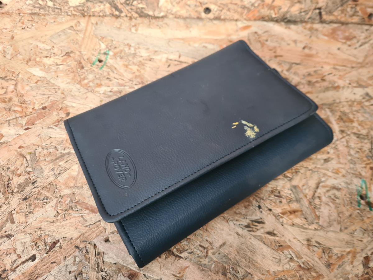 Bolsa com manual de utilizador do veículo LAND ROVER Discovery Sport (L550)