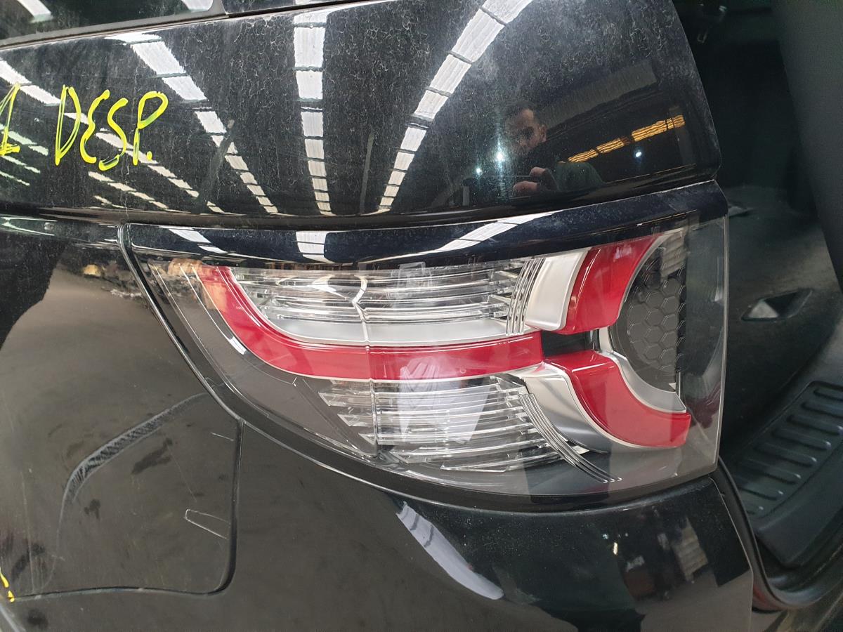 Left Tail light LAND ROVER Discovery Sport (L550)
