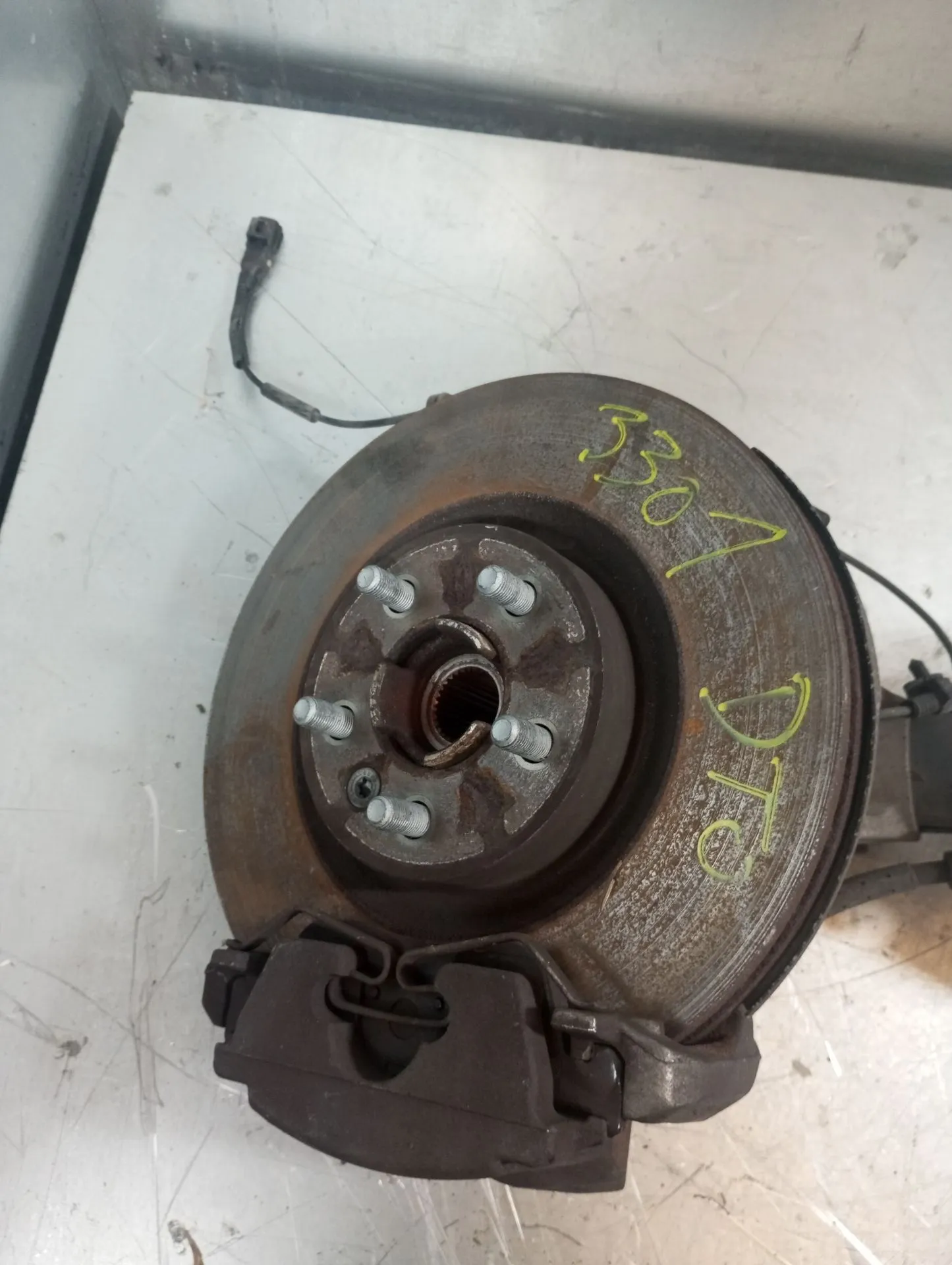 Mangueta delantera derecha LAND ROVER Discovery Sport (L550)