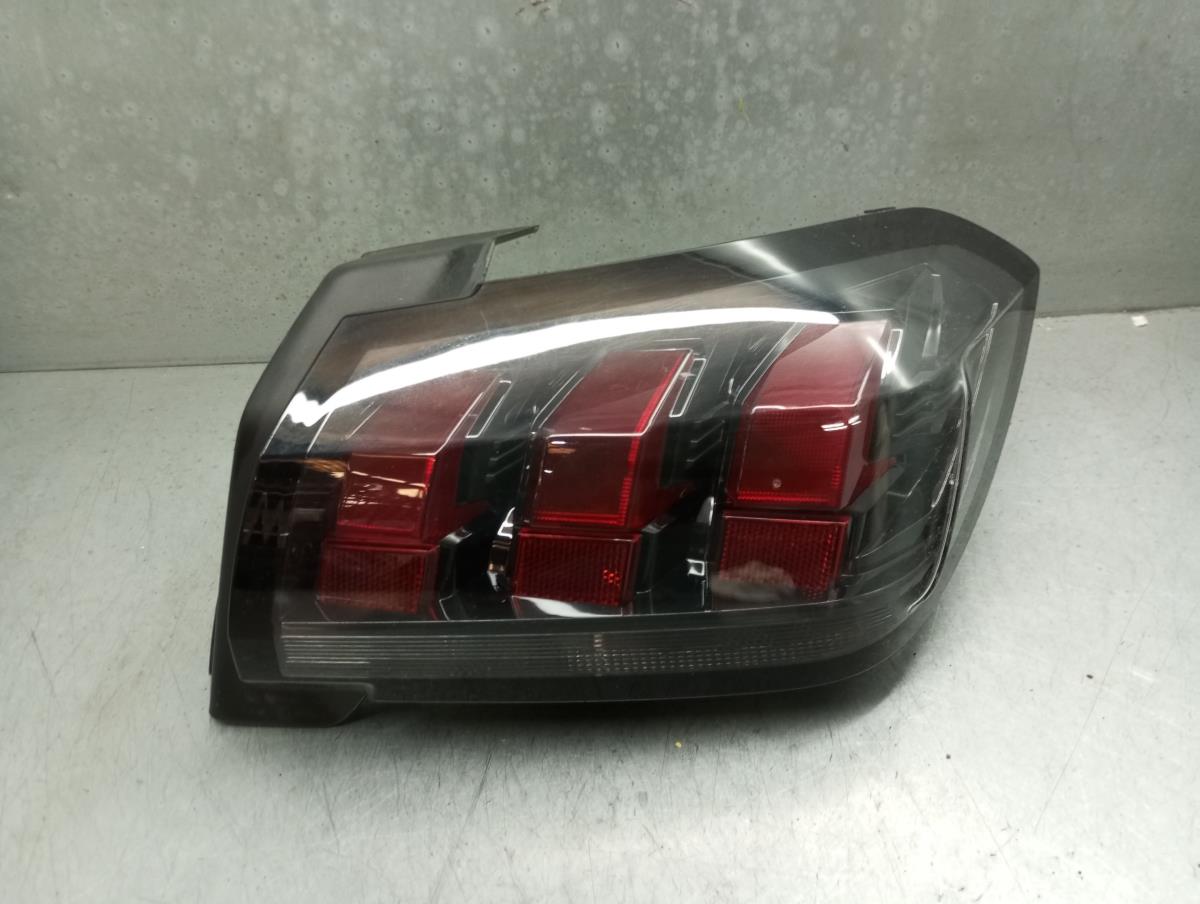 Feu arrière Droite PEUGEOT 208 II