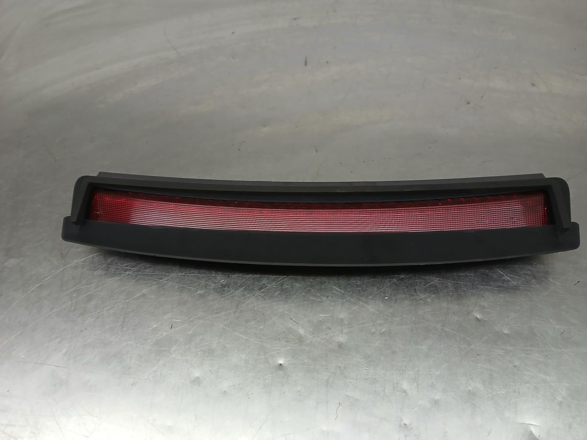 Additional stop light / 3rd stop light TESLA Model 3 (5YJ3)