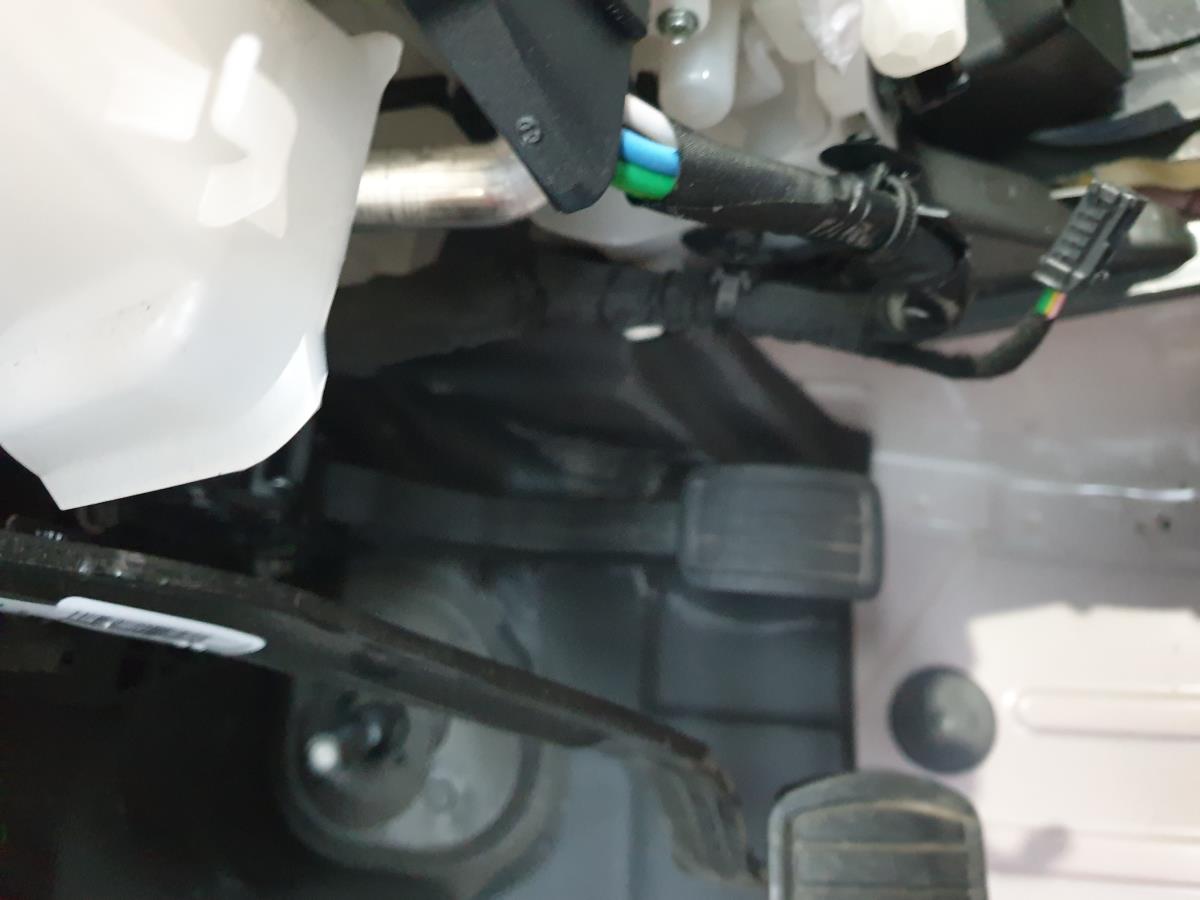 Pédale d'accélérateur PEUGEOT 3008 II (M_)