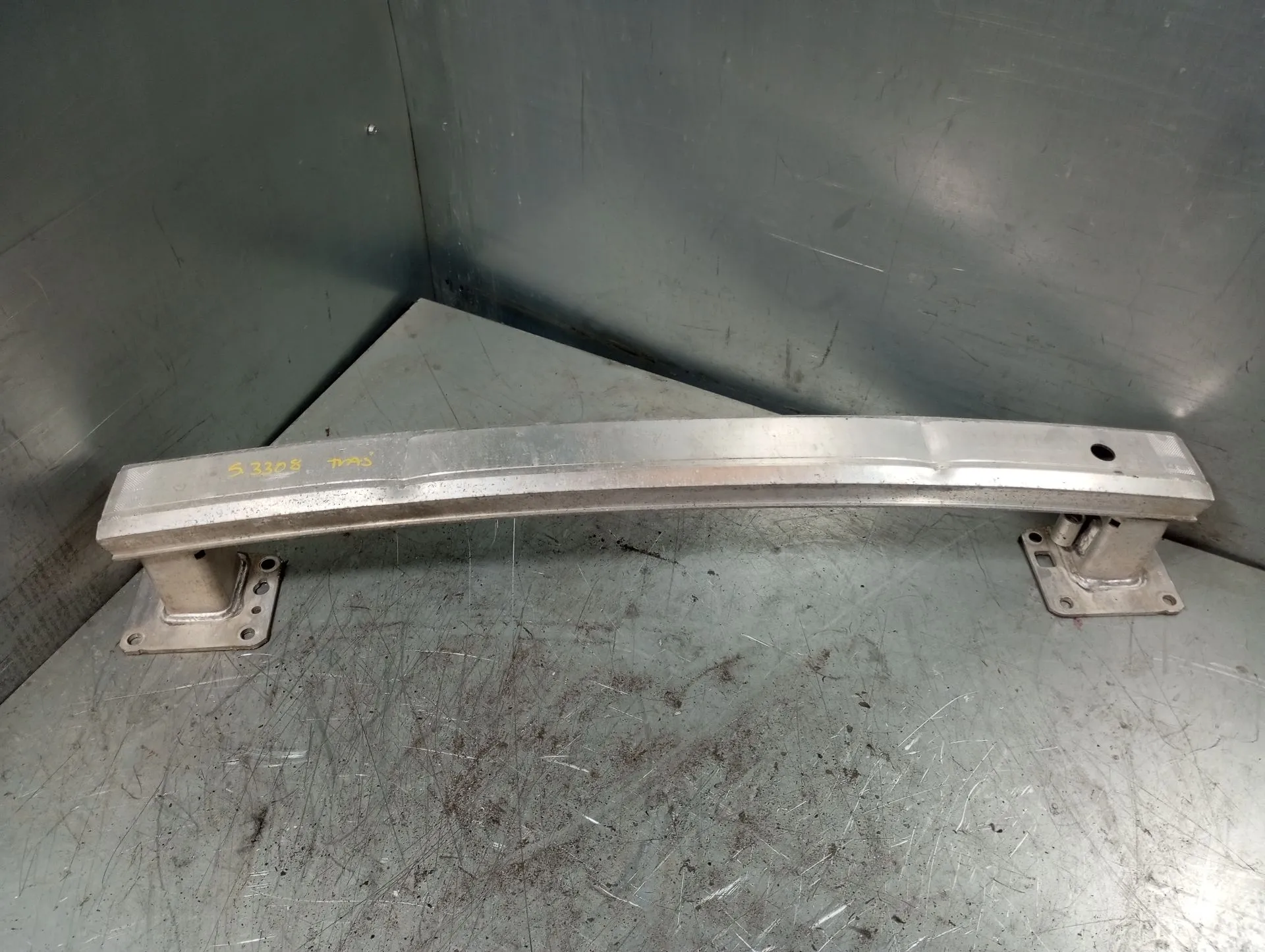 Reforço pára-choques trás PEUGEOT 3008 II (M_)