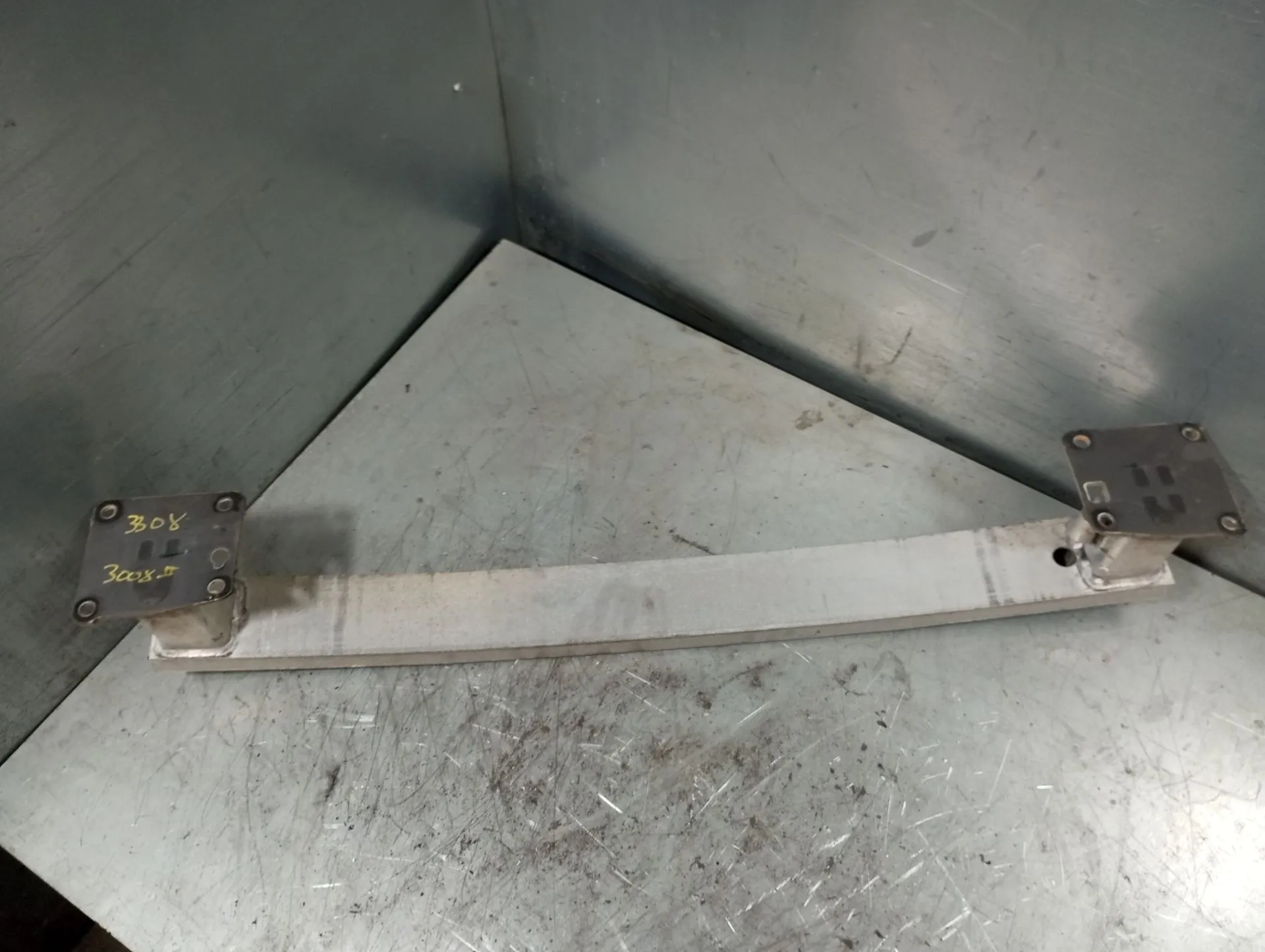 Reforço pára-choques trás PEUGEOT 3008 II (M_) Imagem-4