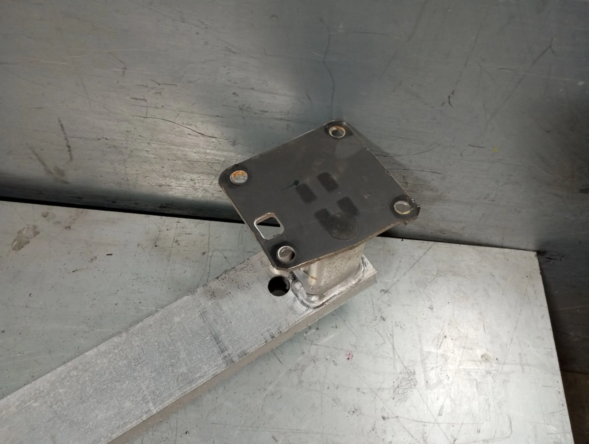 Reforço pára-choques trás PEUGEOT 3008 II (M_) Imagem-6