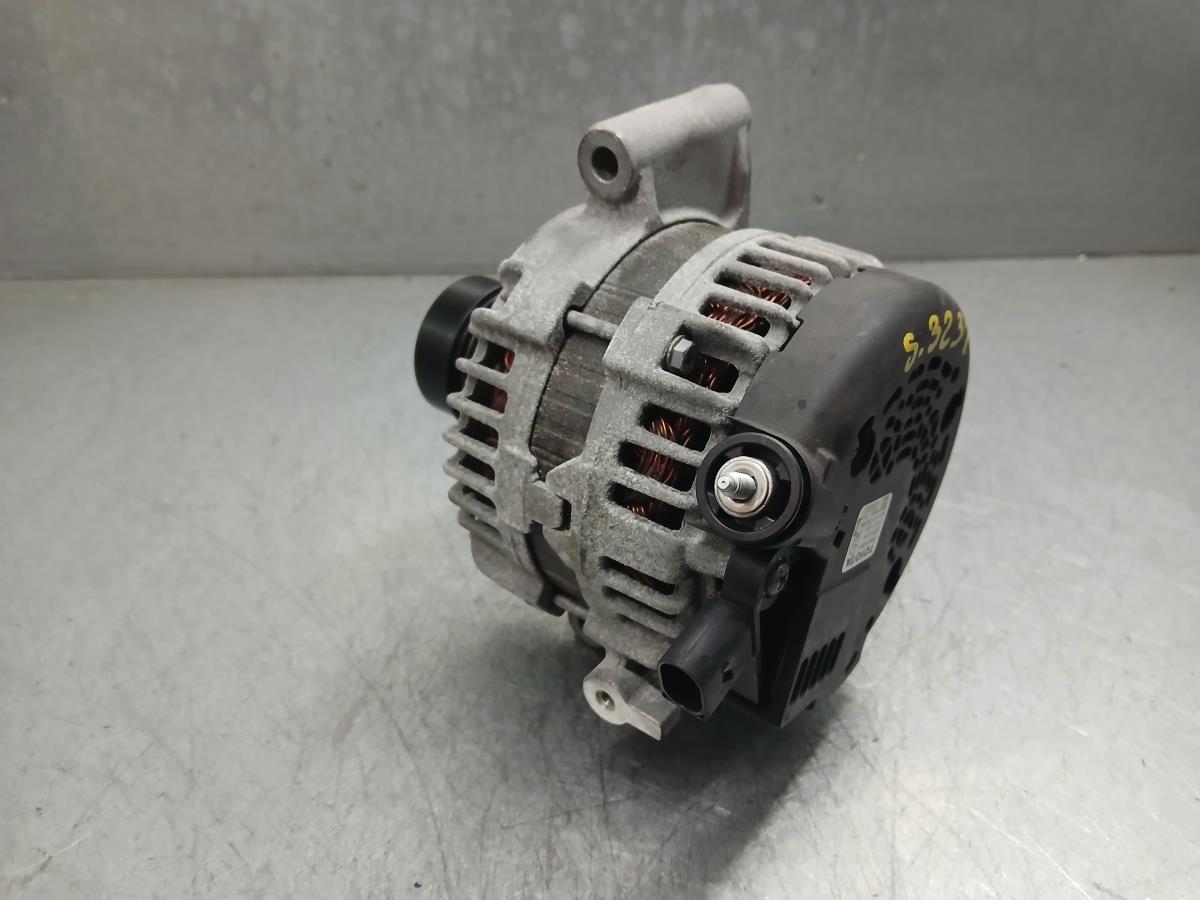 Alternador TOYOTA Yaris (_P21_, _PA1_, _PH1_) Imagem-1