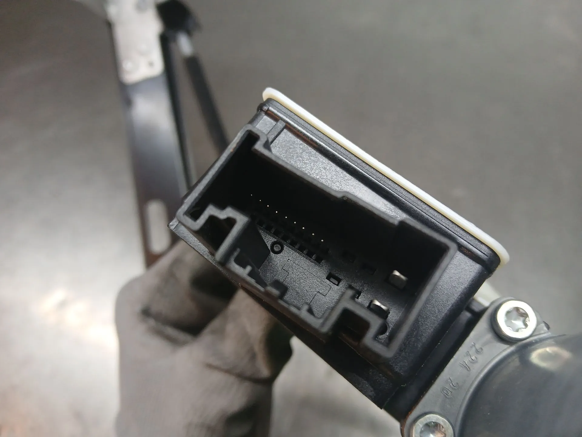 Lève-vitre avant gauche VOLKSWAGEN Polo (AW1) Imagem-3